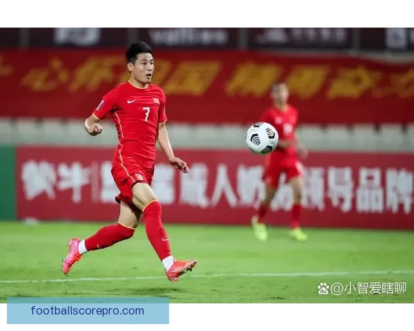 中国足球迎来新篇章 国足集结备战世界杯预选赛 全力冲击亚洲区第一